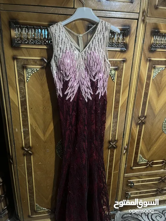 فستان سهرة