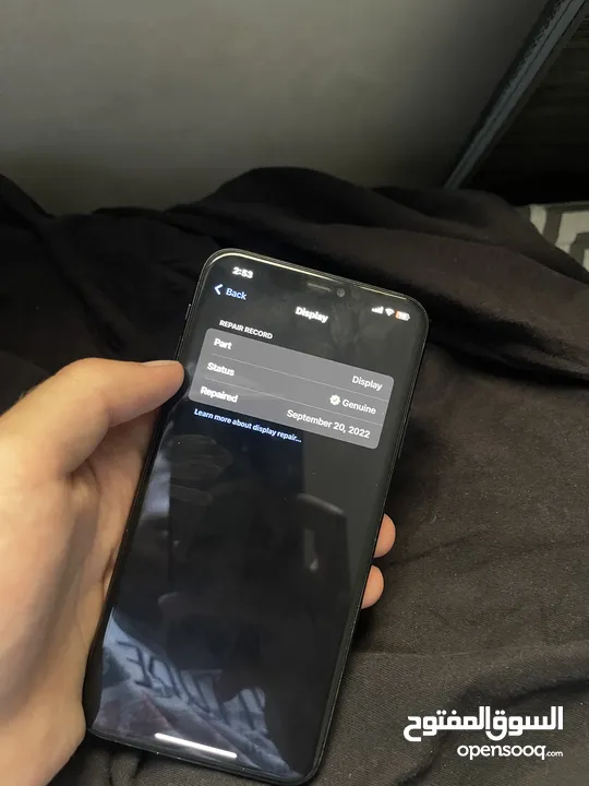 iPhone 11 pro max  265 gb .   سعر حرق   .....بطارية 87