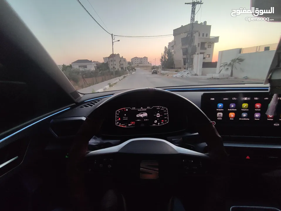 سيات ليون FR فل كامل اضافات ماعدا الفتحة للبيع بسعر حرق ع الكاش فقط90000شيكل نهائى كاش