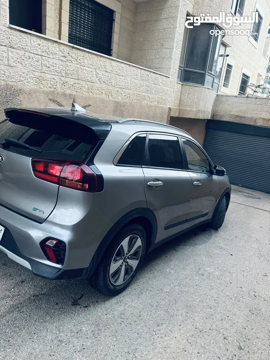 جيب كيا نيرو هايبرد بنزين + كهرباء