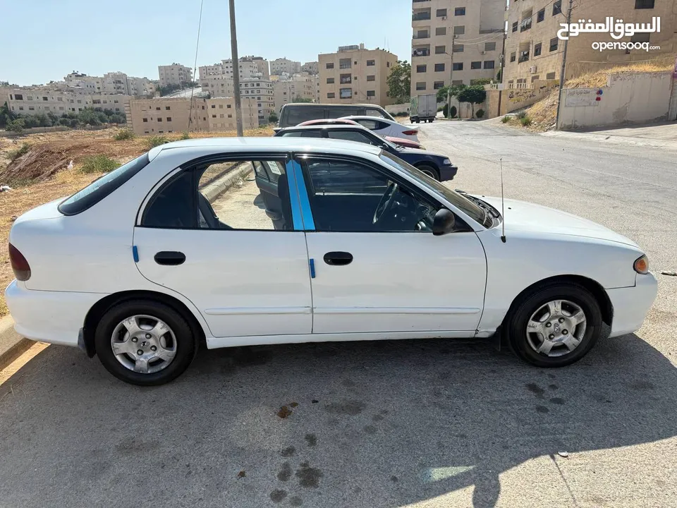 هونداي أكسنت 1998 للبيع كاش فقط  فحص 4 جيد بحالة الوكالة