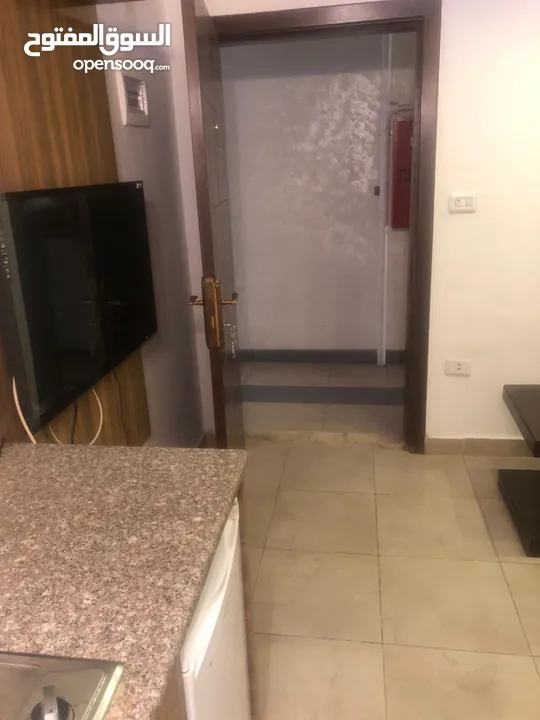 أستديو مفروش للايجار الشهرى فقط بشارع المدينه المنوره