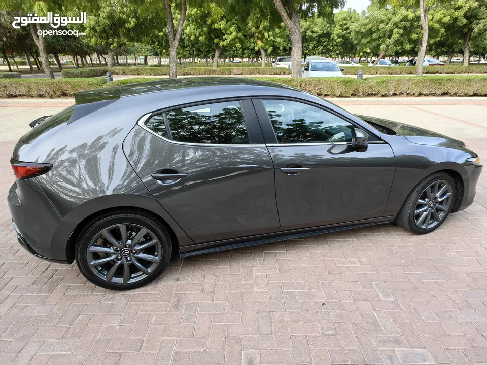 مازدا 3 هاتش باك  2023 Mazda 3 hatchback