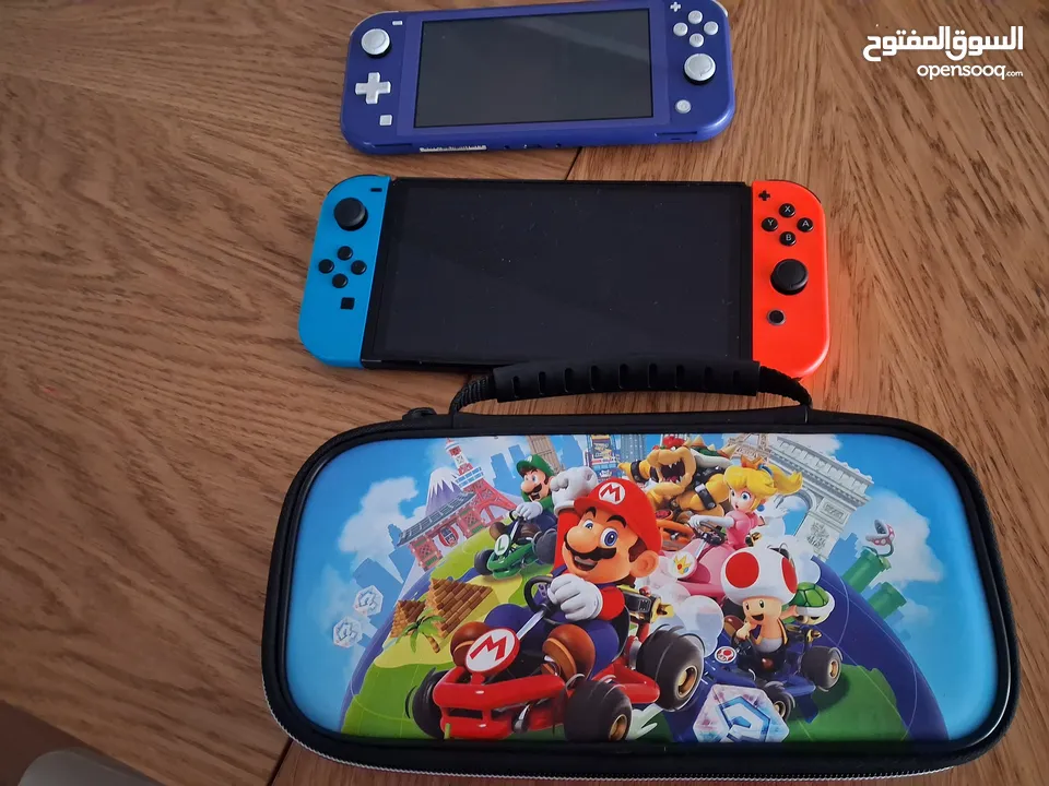 نينتيندو سويتش اوليد و الاخر نينتيندو سويتش لايت