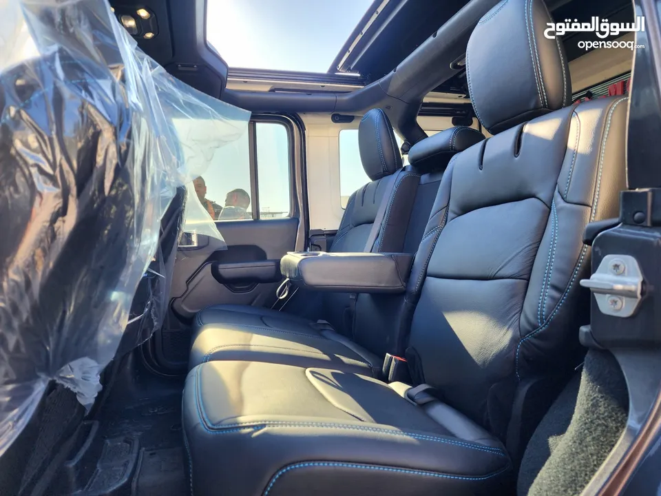 جيب رابيكون ترخيص 2022 ماتور 2000 هايبرد  375حصان/دفع رباعي