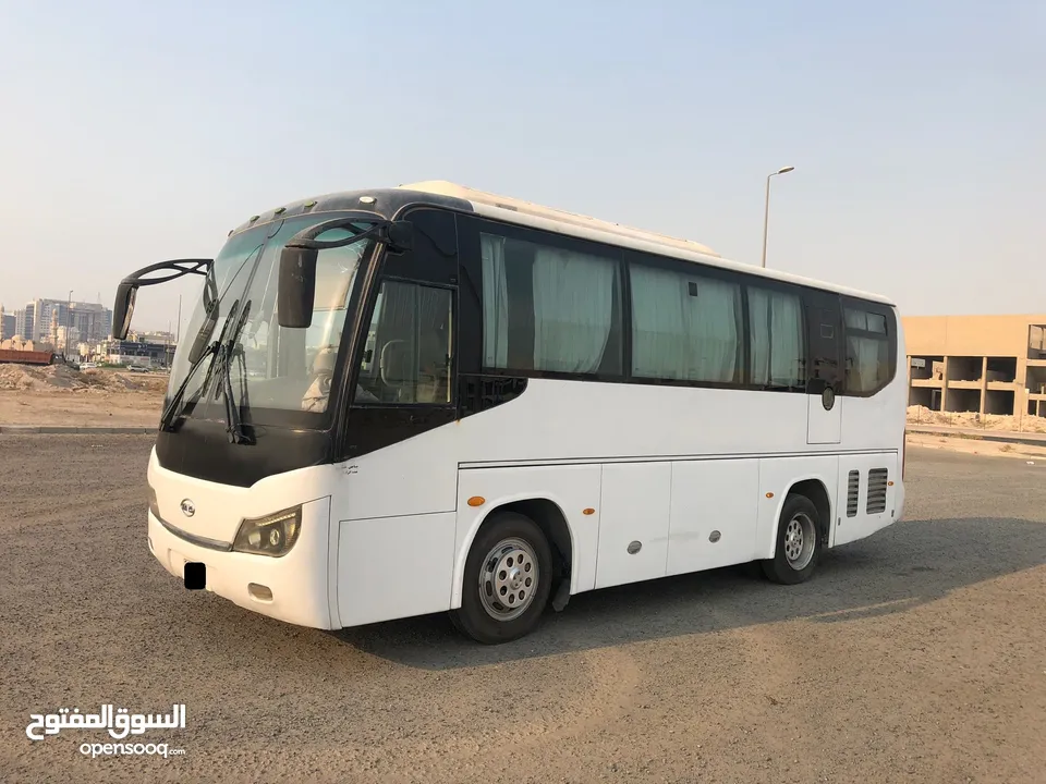 باص 34 bus for   موديلات 2016 نظيفة