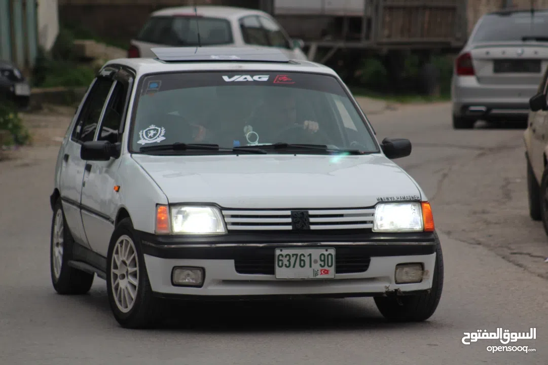 بيجو 205 موديل 1999  للبيع