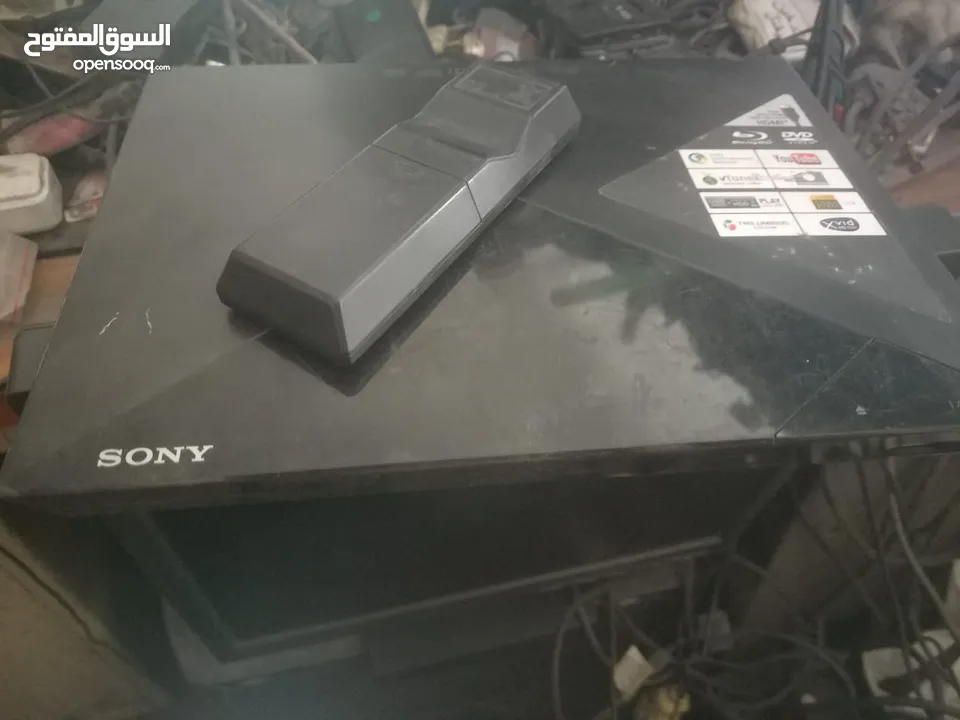 جهاز بلو ري و دي في دي بحالة ممتازة للبيع
