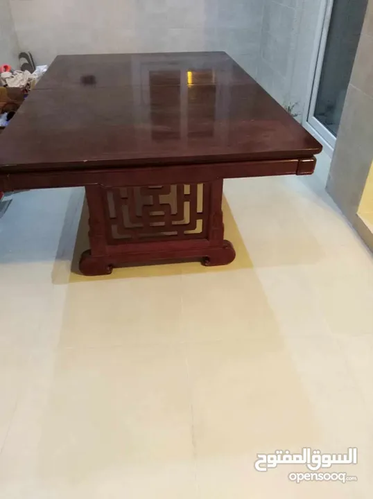 Table good condition