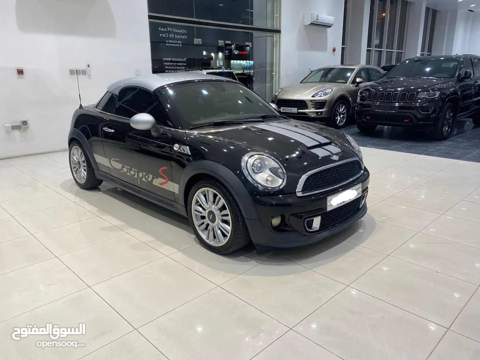 Mini Cooper S 2012 (Black)