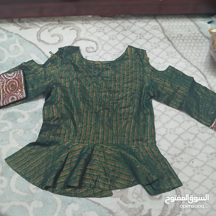 Pakistani Indian dress small size.