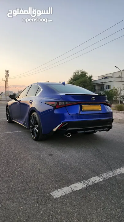 تم تخفيض السعر lexus is 350 f sport 2022