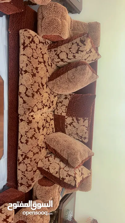 طقم كنب فاخر مصري ضخم