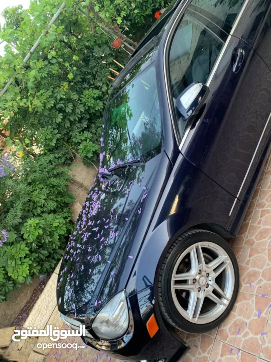 مرسيدس c300 فل اضافات  سياره ماشاء الله.