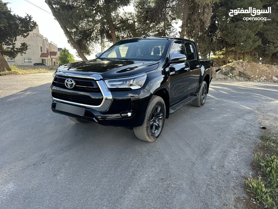 تويوتا هايلوكس 2021 فل اوتوماتيك نظيف