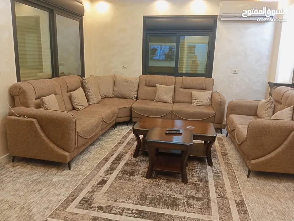 بيت مستقل طابق ثاني حديث مفروش حديثا للإيجار اليومي والأسبوعي والشهري للعائلات