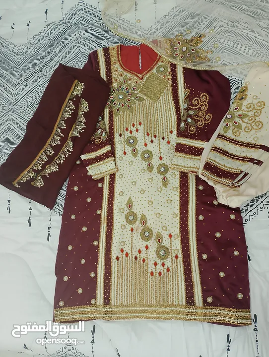 لبسه عمانيه للبيع