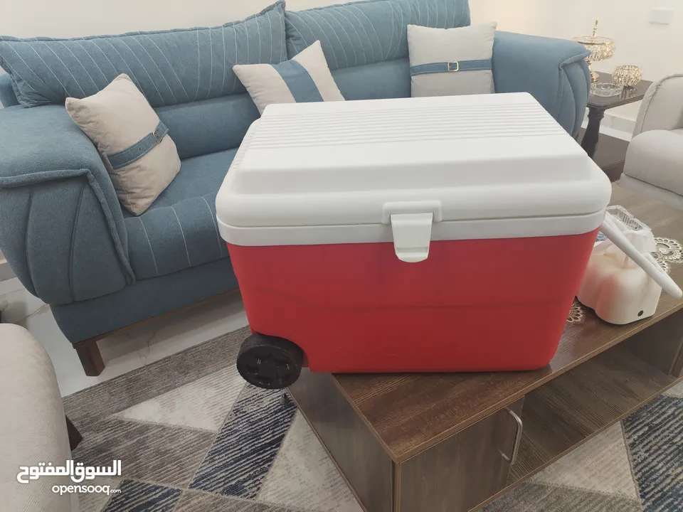 صندوق تبريد 50 لتر مع عجل