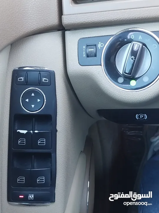 Mercedes-Benz C200 وارد الوكالة و صيانة الوكالة