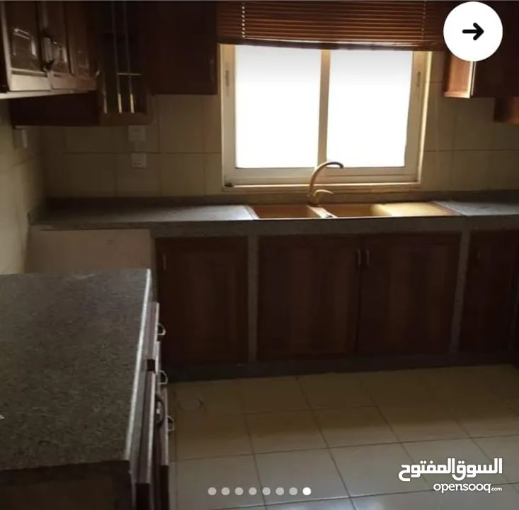 شقة سوبر ديلوكس فارغة للايجار الشهري في الشامية