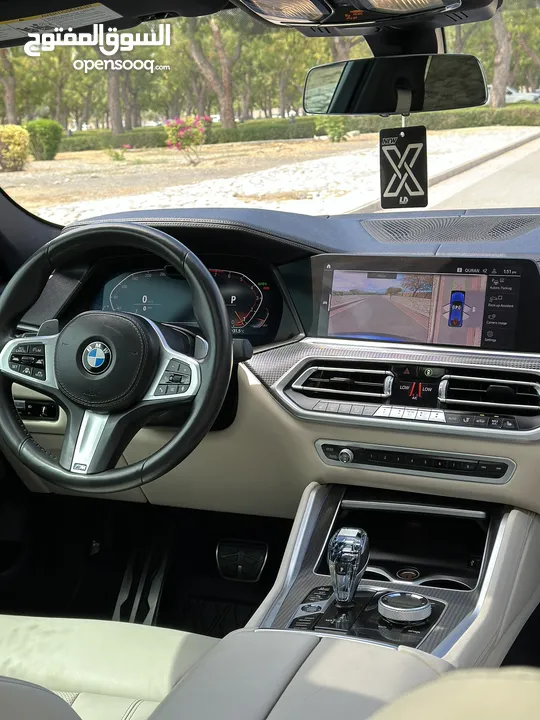 BMW X6 M40 لون مميز