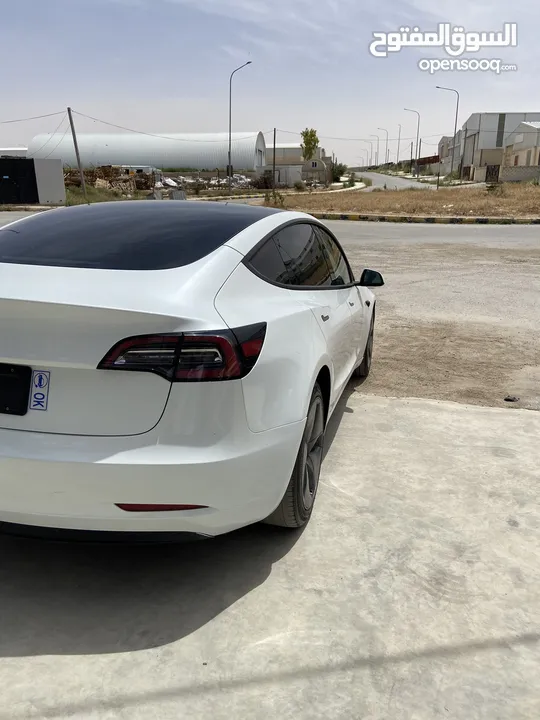 Tesla model 3 2023 stander plus