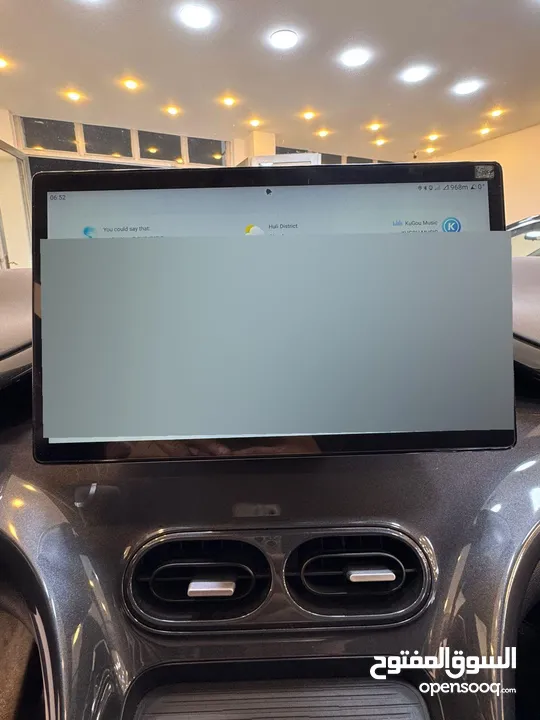 BYD E2 Luxury (2023)