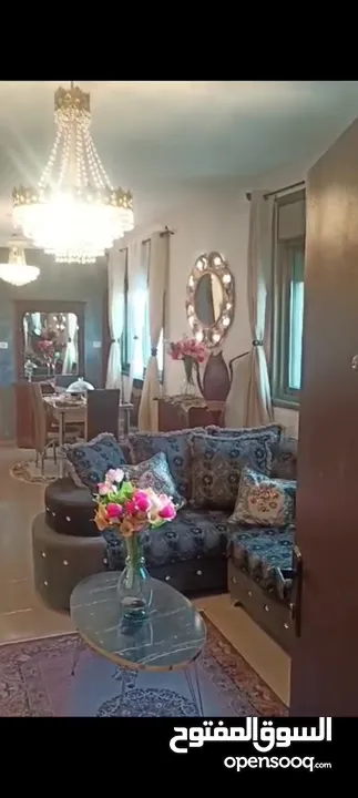 شقه للبيع مفروشه بل كامل جاهز للسكن  مفتاح