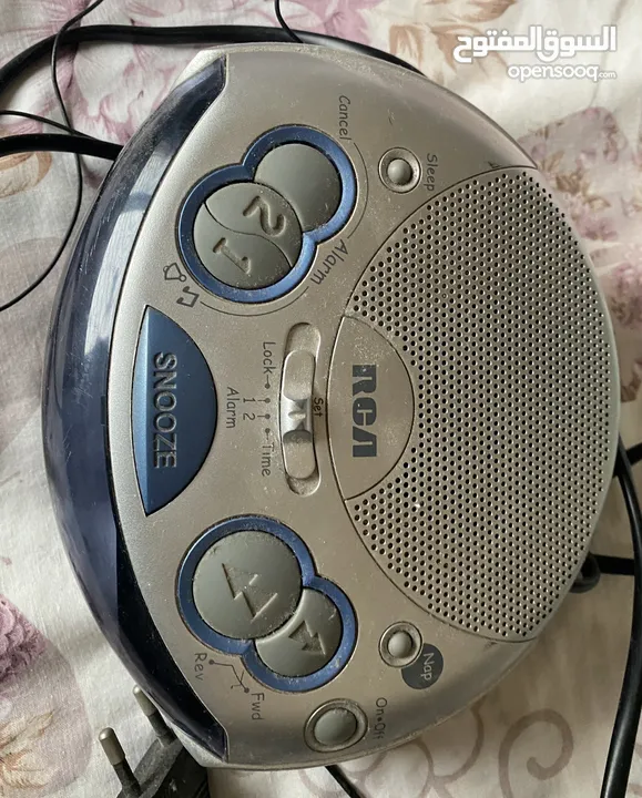 مسجل مع راديو مع cd 30    ساعة مع منبه مع راديو الكتروني10