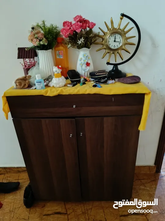 Wooden Shoe Rack  in very good condition