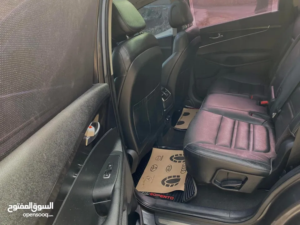 كيا سيرنتو فل الفل مع فتحة بسعر حرق ع الكااااش