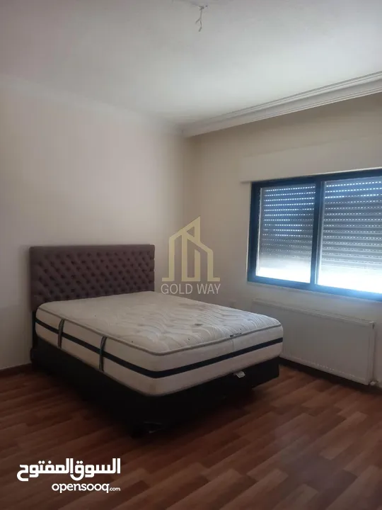 في أرقى مناطق خلدا شقة طابق ثاني 213م بتشطيبات راقية مسعر مميز / ref 9379