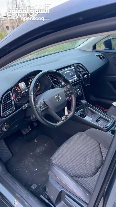 Seat leon FR ترخيص 2020