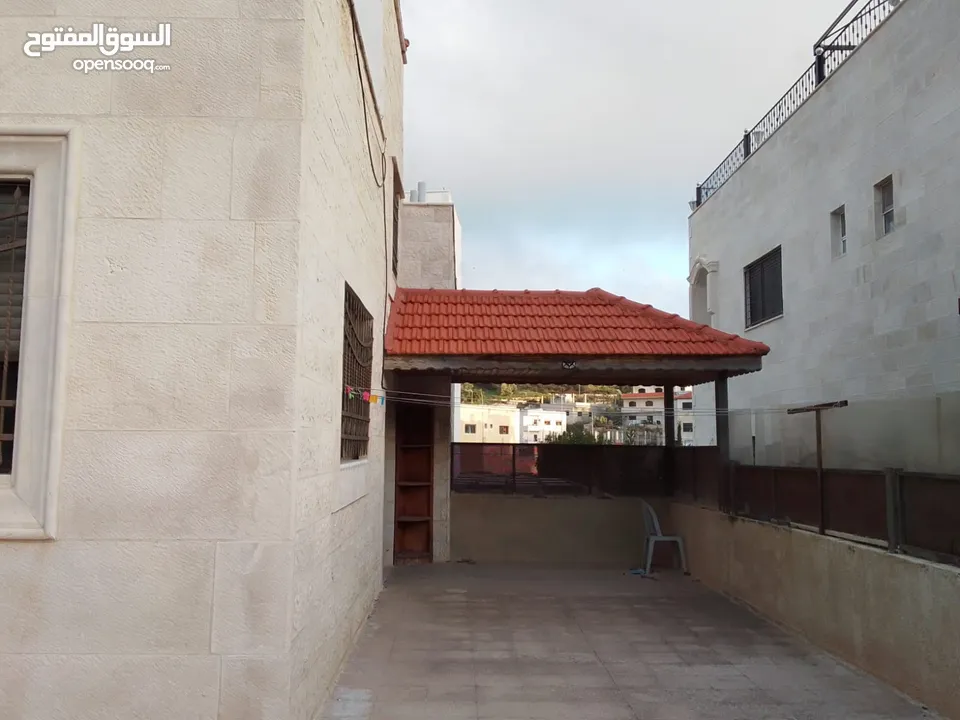فيلا للبيع مستقله