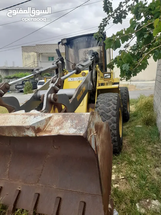 جرافه فولفو 93 B فحص مرخصه