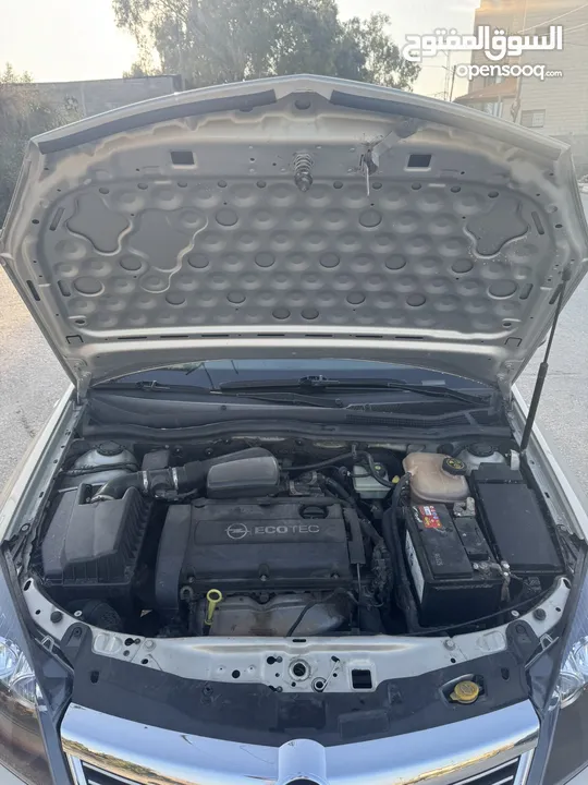 اوبل استرا موديل 2006