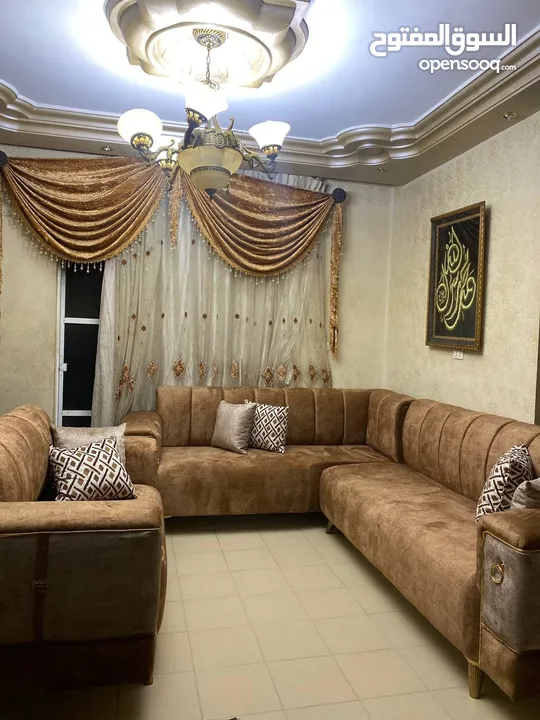 طقم كورنر تفصيل خشب لاتيه وقراط إسفنج ضغط عالي سفنج تركي القماش قماش مخمل ووتر بروف