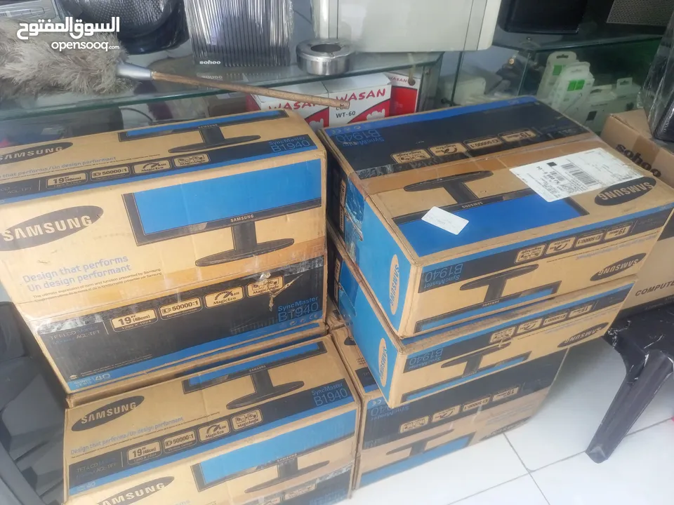 شاشات جديده بالكرتونة samsung SyncMaster B1940