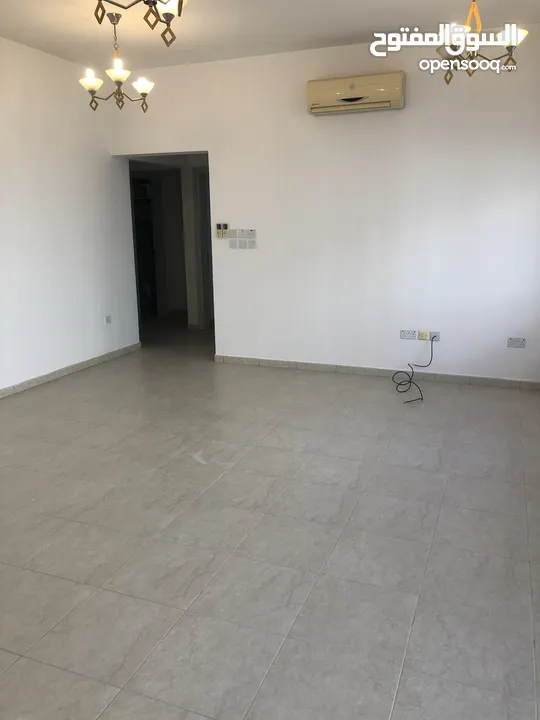 3 Bedrooms Hall Flat for rent in Gallery Muscat  - شقة للإيجار 3 غرف وصالة جاليري مسقط