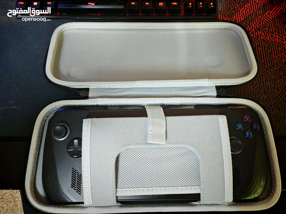 ASUS ROG Ally X (2024) RC72LA AMD RYZEN Z1 EXTREME PROCESSOR (24GB RAM/1TB SSD) HANDHELD GAMING PC.
