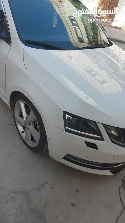 سكودا اوكتافيا ترخيص 2019