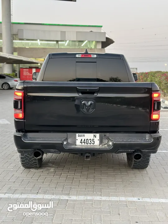 Dodge RAM black edition 2019