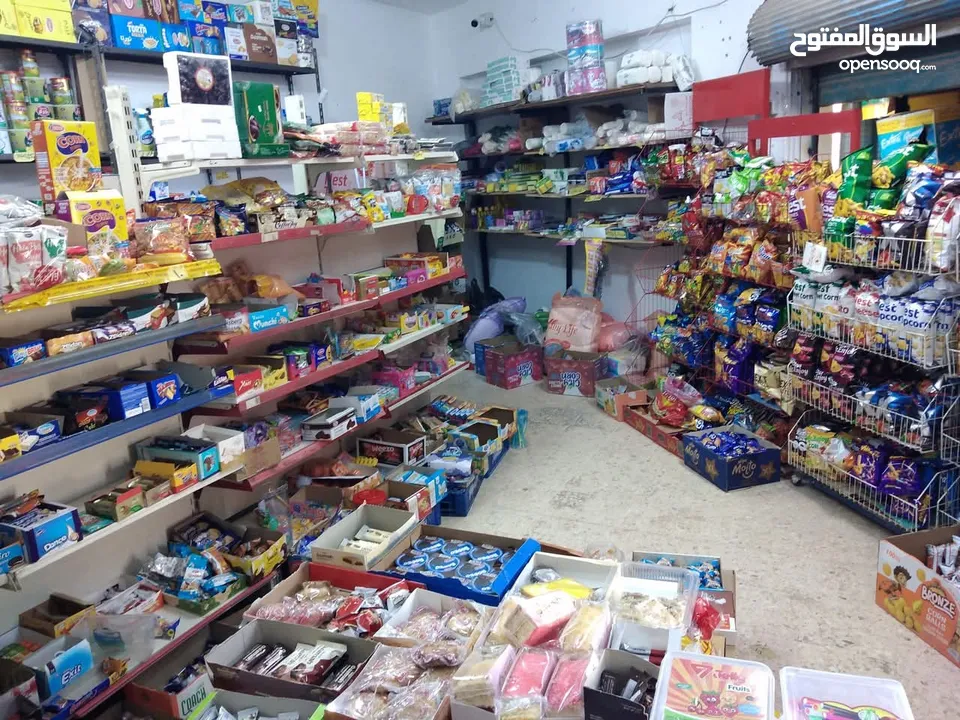 سوبر ماركت للبيع بسعر مغري