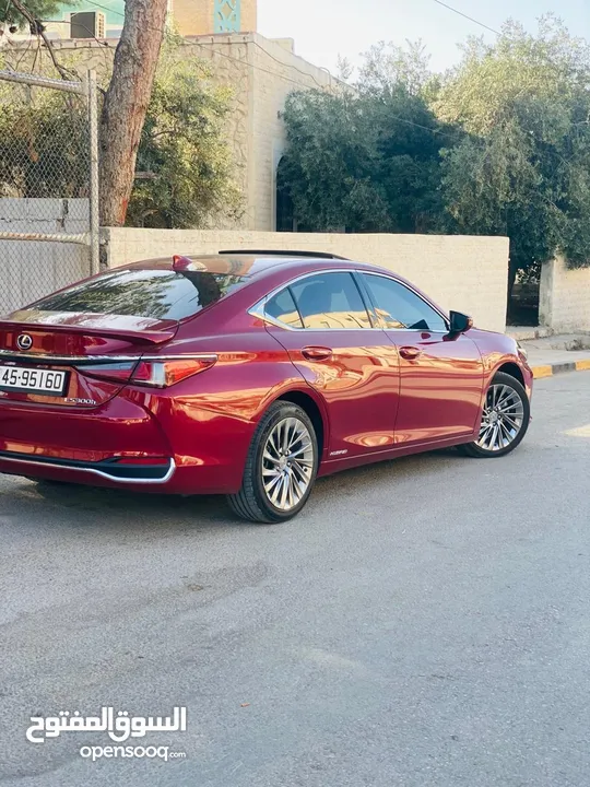 لكزس ES300 h هايبرد فحص كامل كلاس او اقساط بسعر مغري