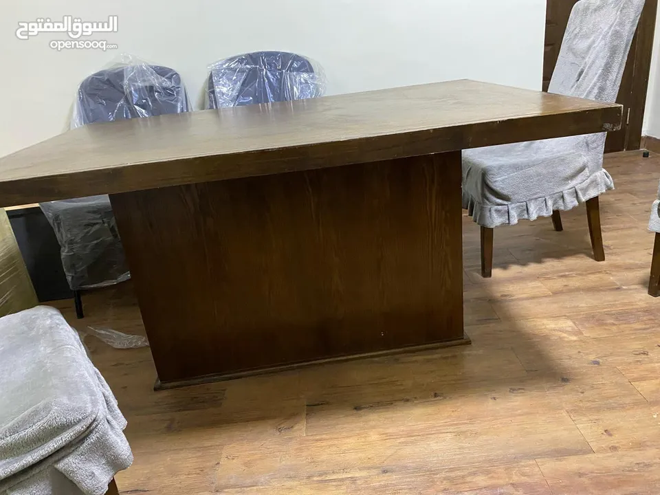 طاولة سفرة خشب زان ثقيلة