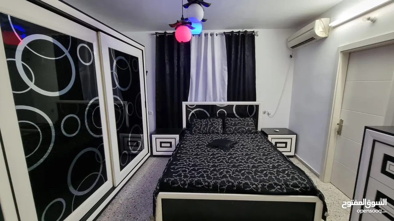 شقة سكنيو مفروشة للبيع او الايجار