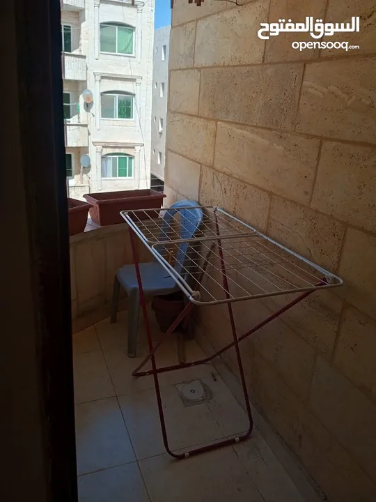 شقه استثماريه مؤجره في موقع مميز وبسعر مناسب جدا بداعي السفر من المالك مباشره