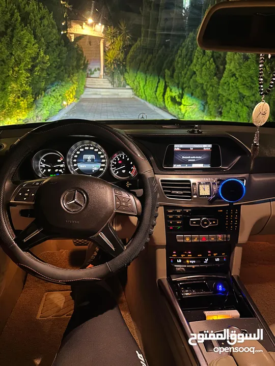 مرسيدس E200. w212