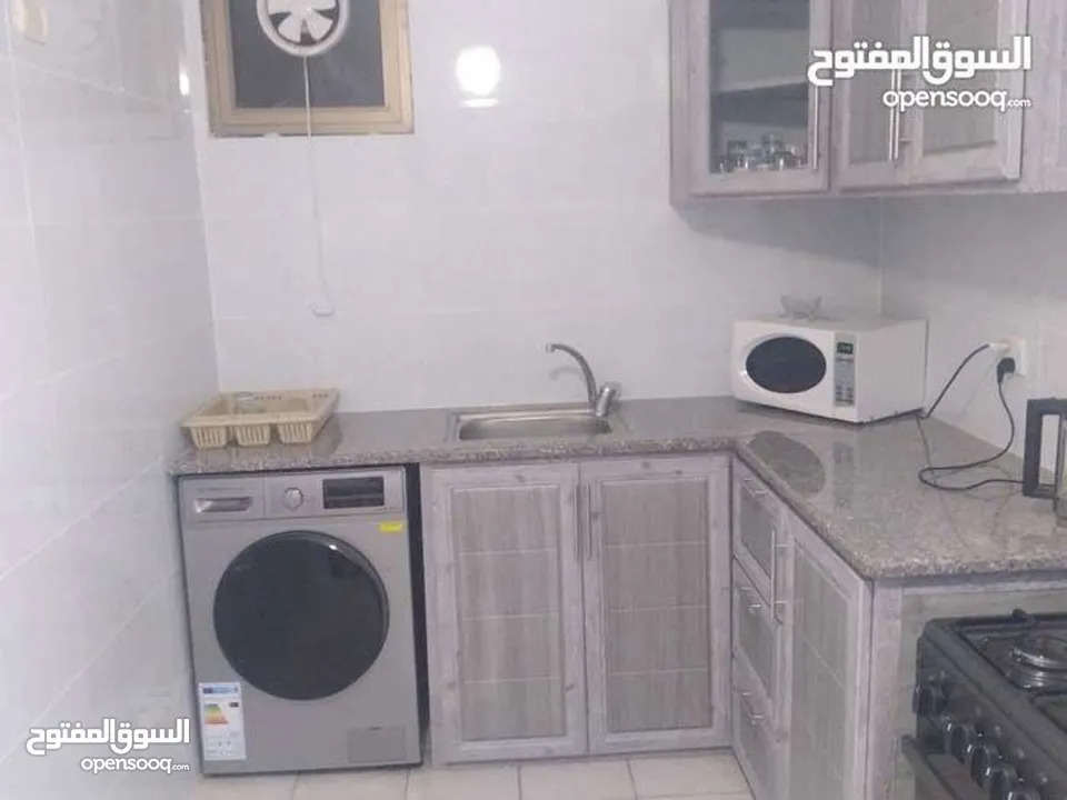ستوديو مفروش للايجار في شارع الجامعة