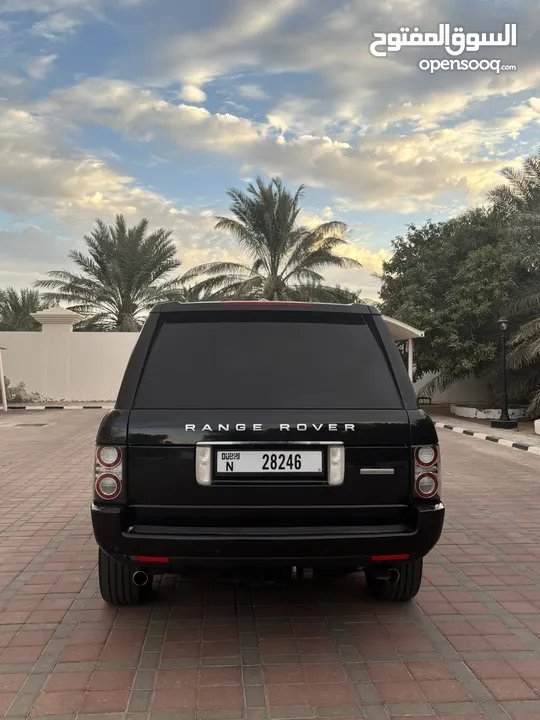 Range Rover Vogue supercharged 2012 / رنج روفر فوج سوبرتشارجد 2012 للبيع